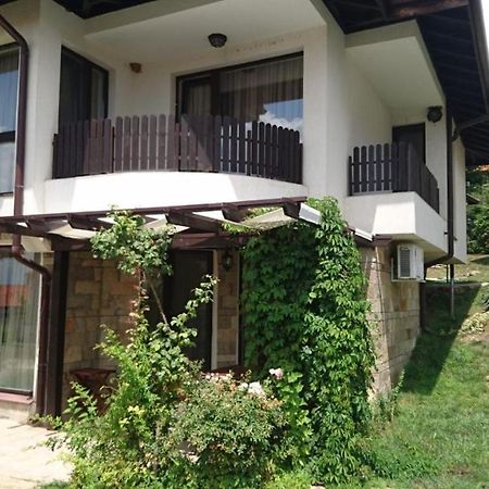 Villa Nina - Bay View Villas Kosharitsa Bagian luar foto